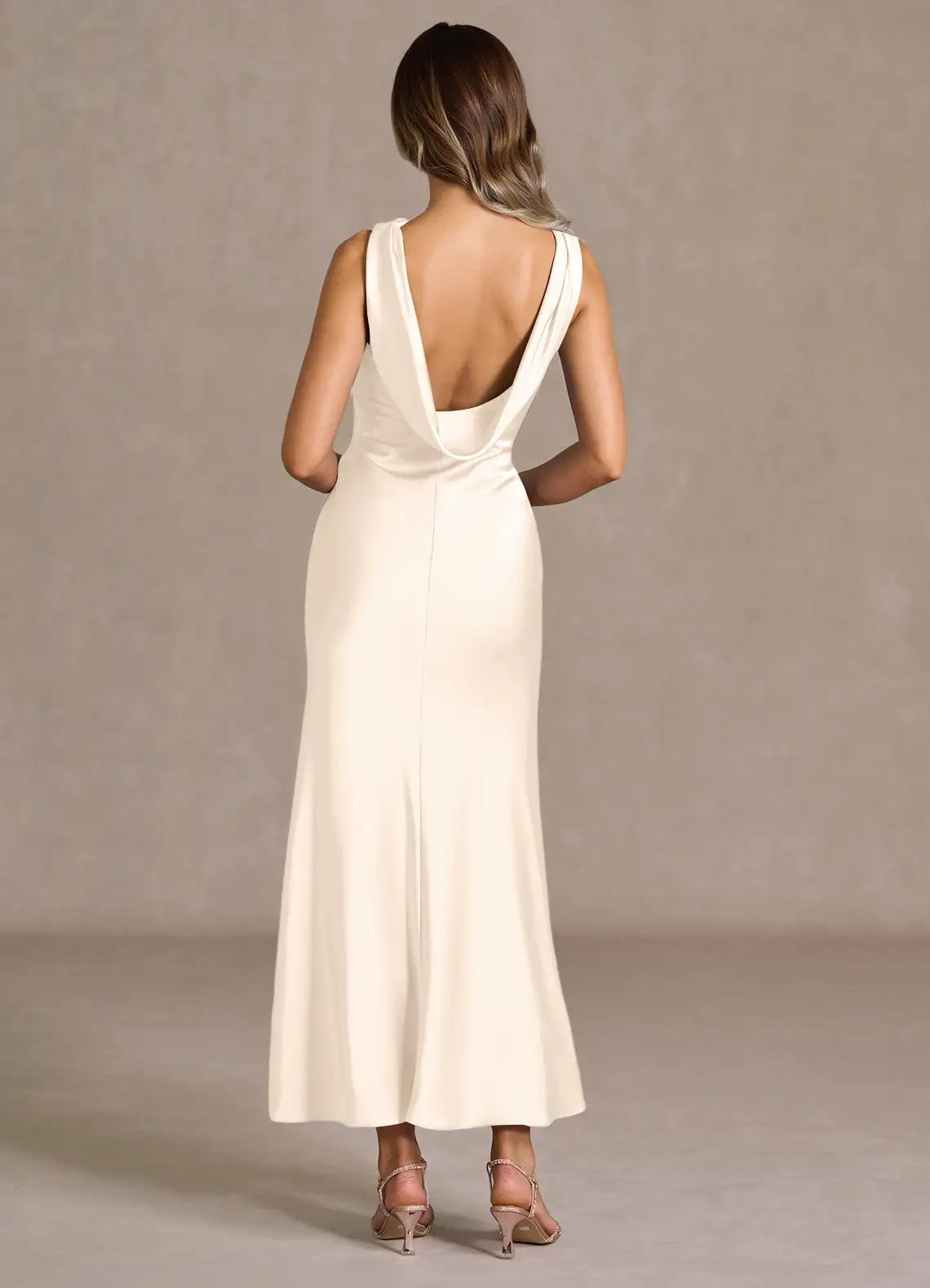 Refined Trumpet Cowl Neck Sleeveless Open Back Midi Length For Ladies Prom Dress