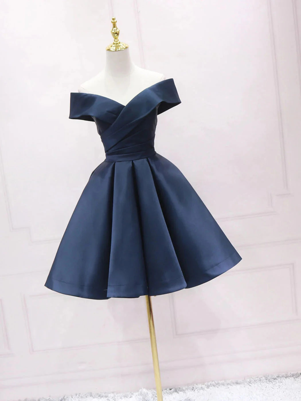 Retro Navy Blue Off-the-shoulder Design A-line Satin Prom Dress Party Dress Cocktail Dress Homecoming Dress Evening Dress