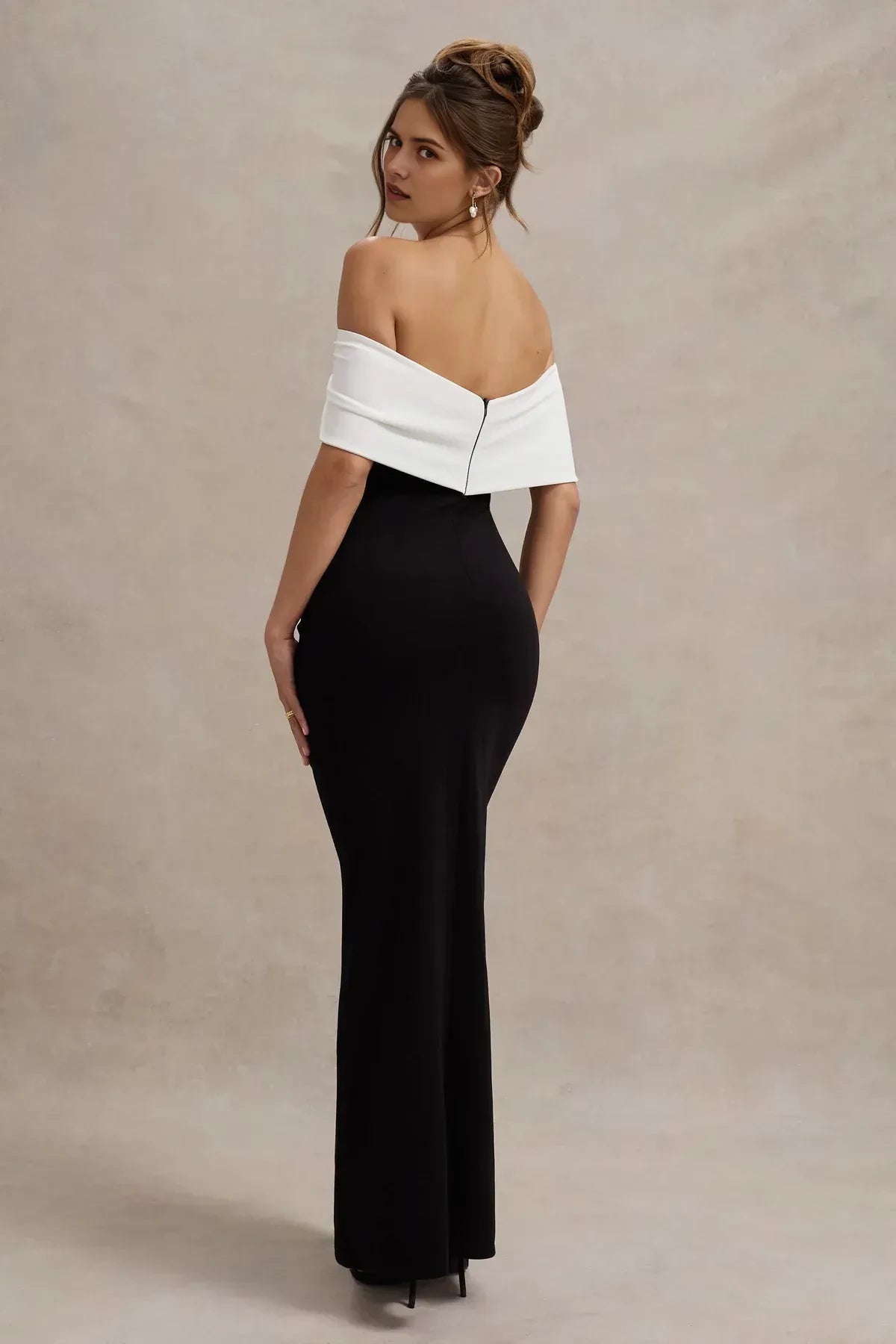 Riveting Mermaid Off Shoulder Bow Detail High Slit Floor Length Evening Dress
