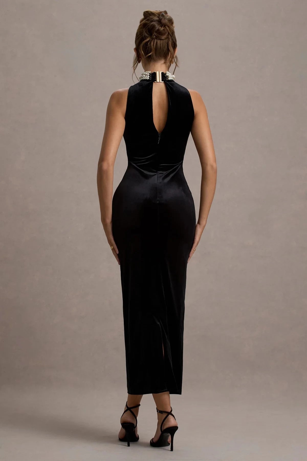 Riveting Sheath Mock Neck Sleeveless Pearl Collar Open Back Floor Length Evening Dress