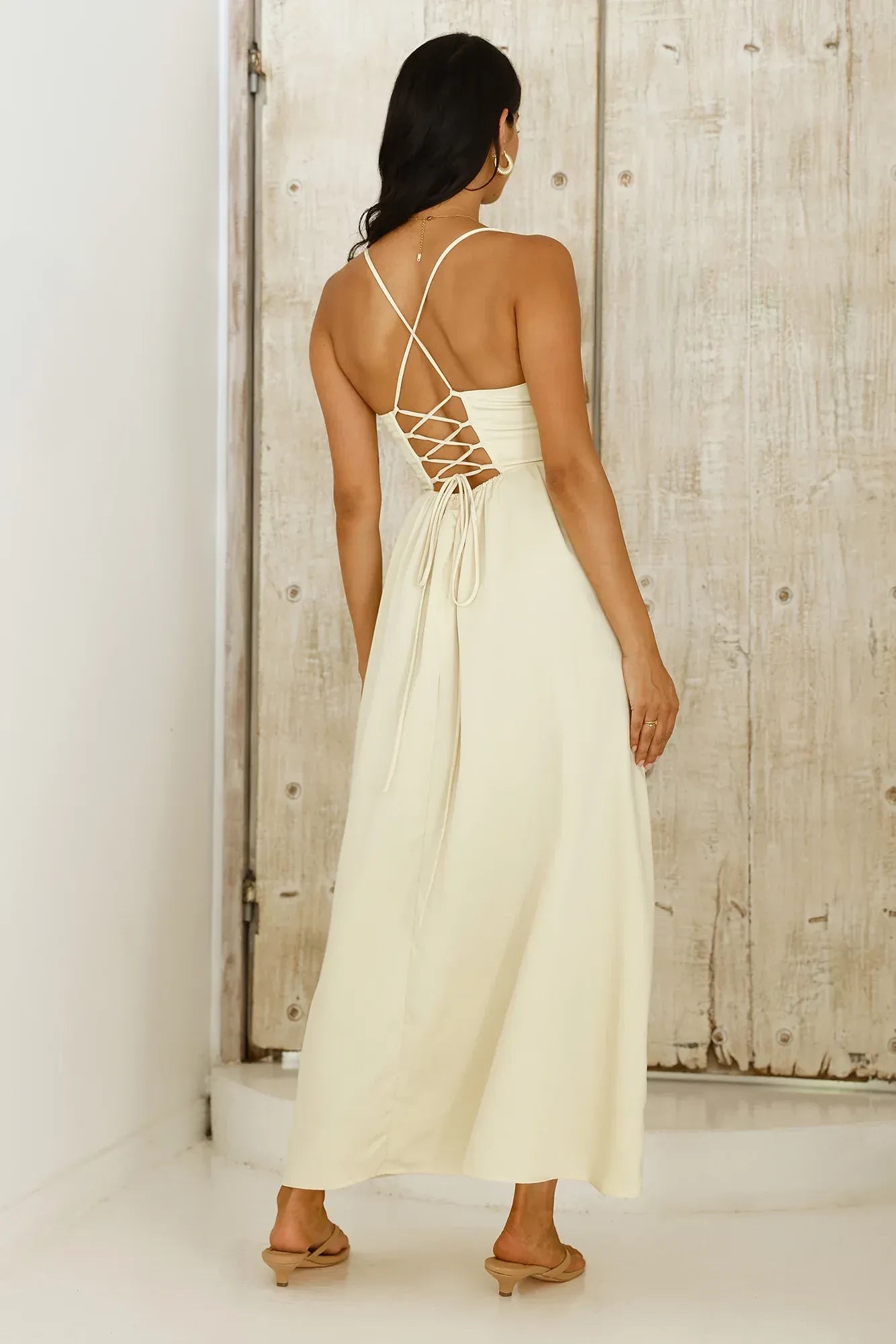 Romantic A Line Asymmetric Neck Sleeveless Lace Up Back Floor Length Prom Dress