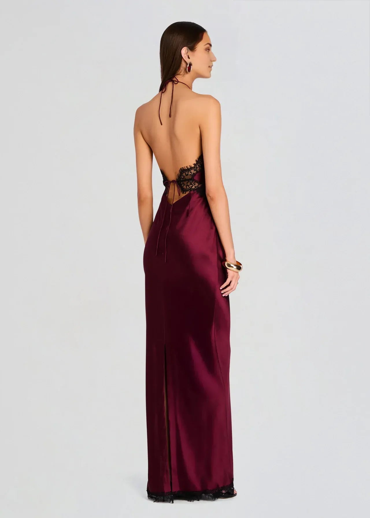 Romantic Sheath Halter Neck Sleeveless Lace Accent Floor Length Plus Size Prom Dress