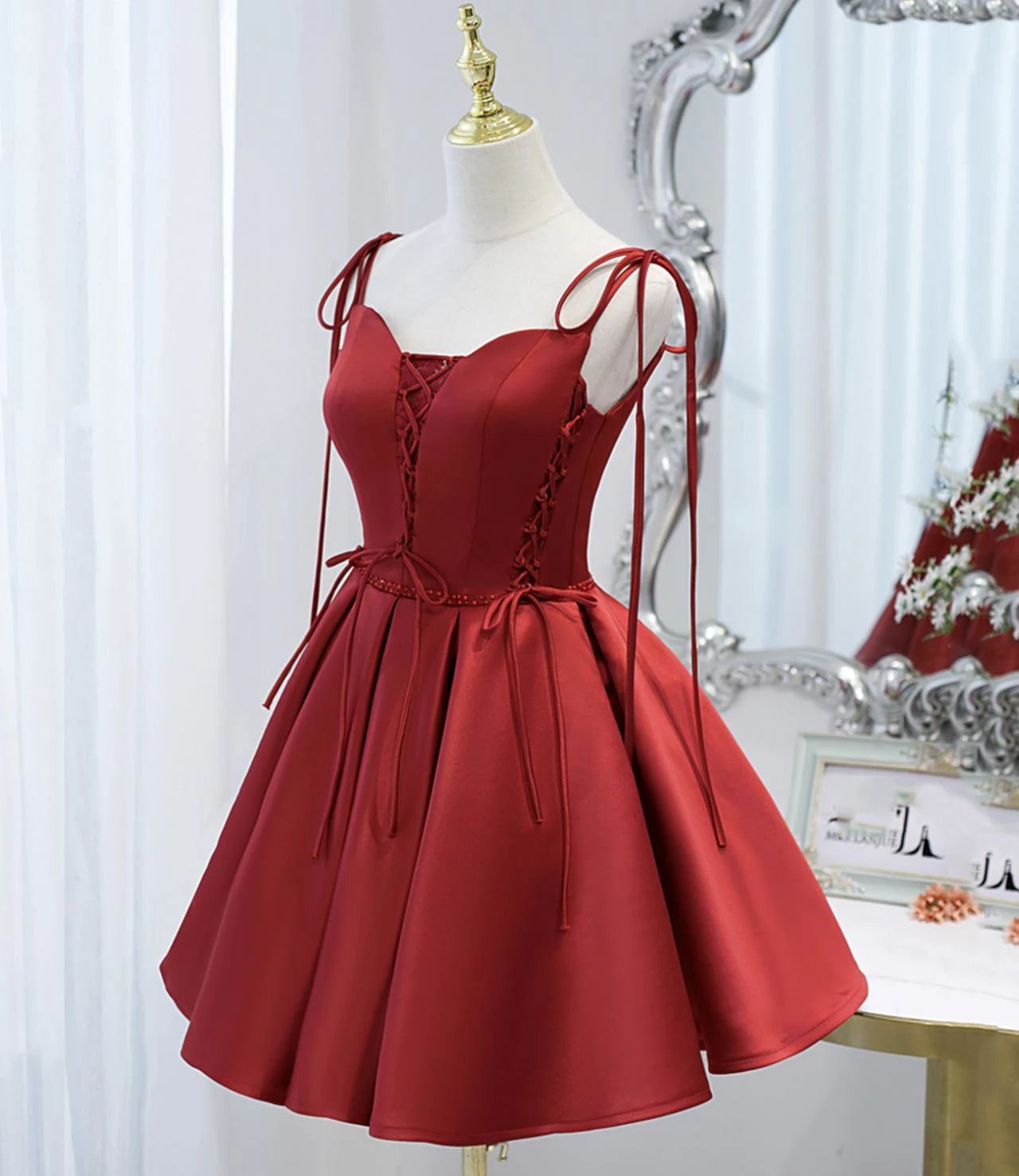 Satin Red Lace-up Sleeveless Off-the-shoulder Short Prom Dress Party Dress Cocktail Dress Homecoming Dress Evening Dress