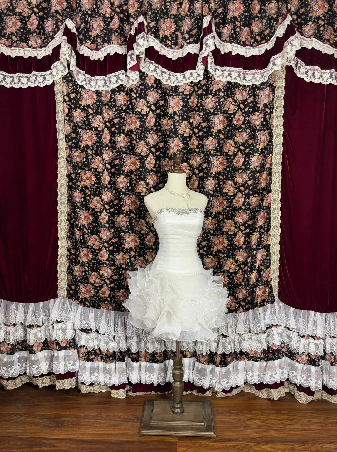 Shiny White Beaded Strapless A-Line Short Tiered Prom Dress Party Dress Cocktail Dress Homecoming Dress Evening Dress