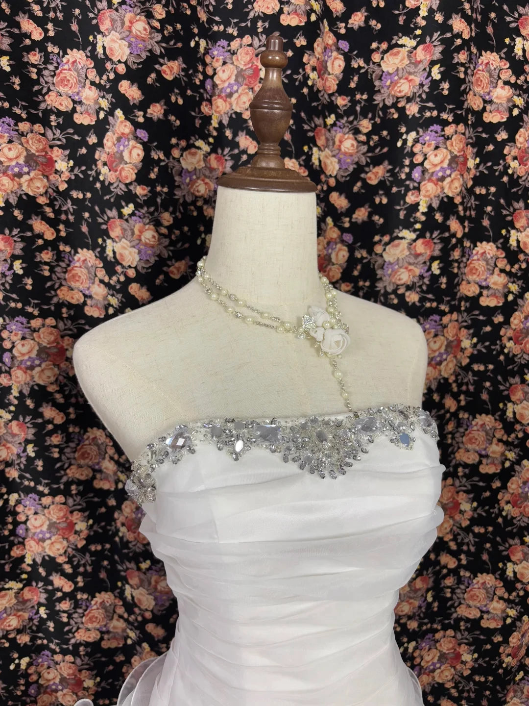 Shiny White Beaded Strapless A-Line Short Tiered Prom Dress Party Dress Cocktail Dress Homecoming Dress Evening Dress