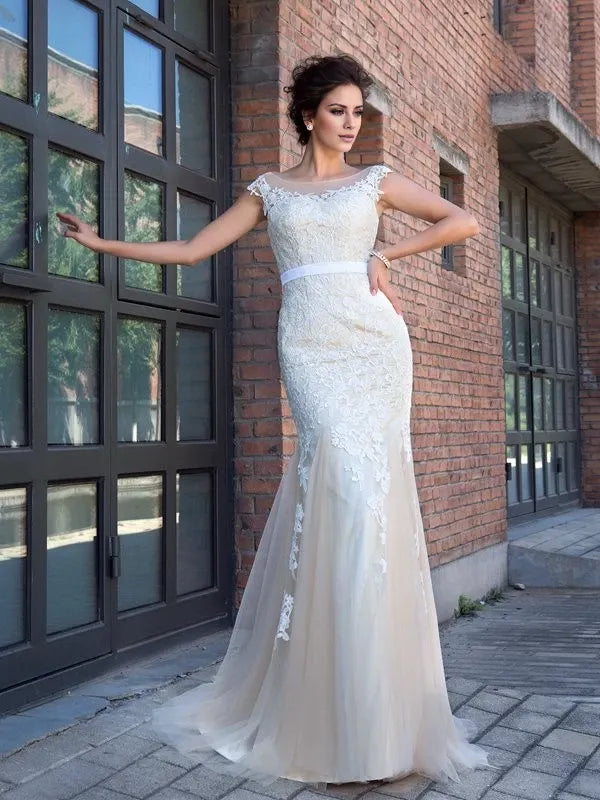 Short Sleeves Mermaid Net Sheer Neck Sweep Train With Applique Dresses Wedding Dresses