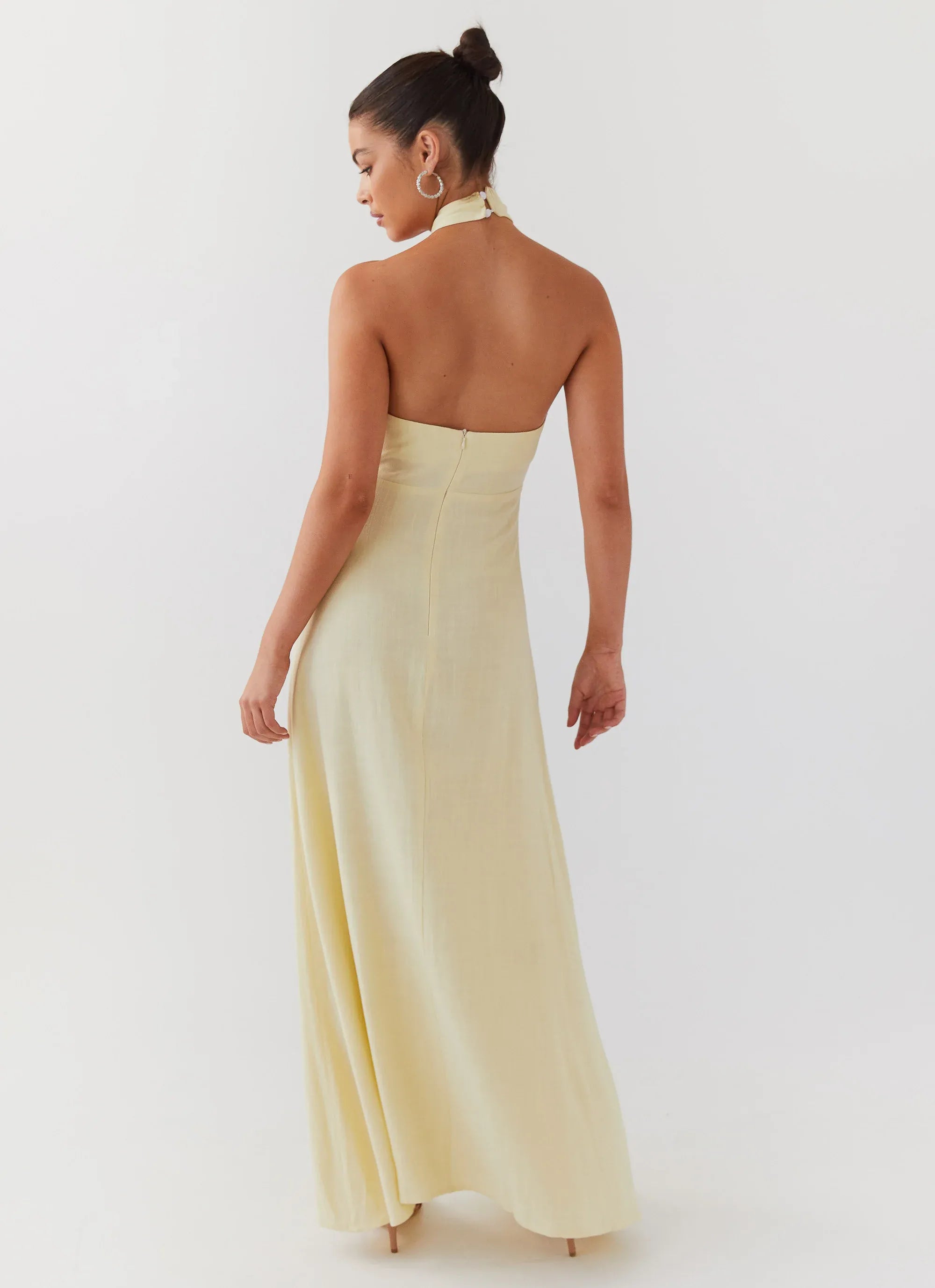 Simple Sheath Halter Neck Sleeveless Open Back Floor Length Plus Size Evening Dress