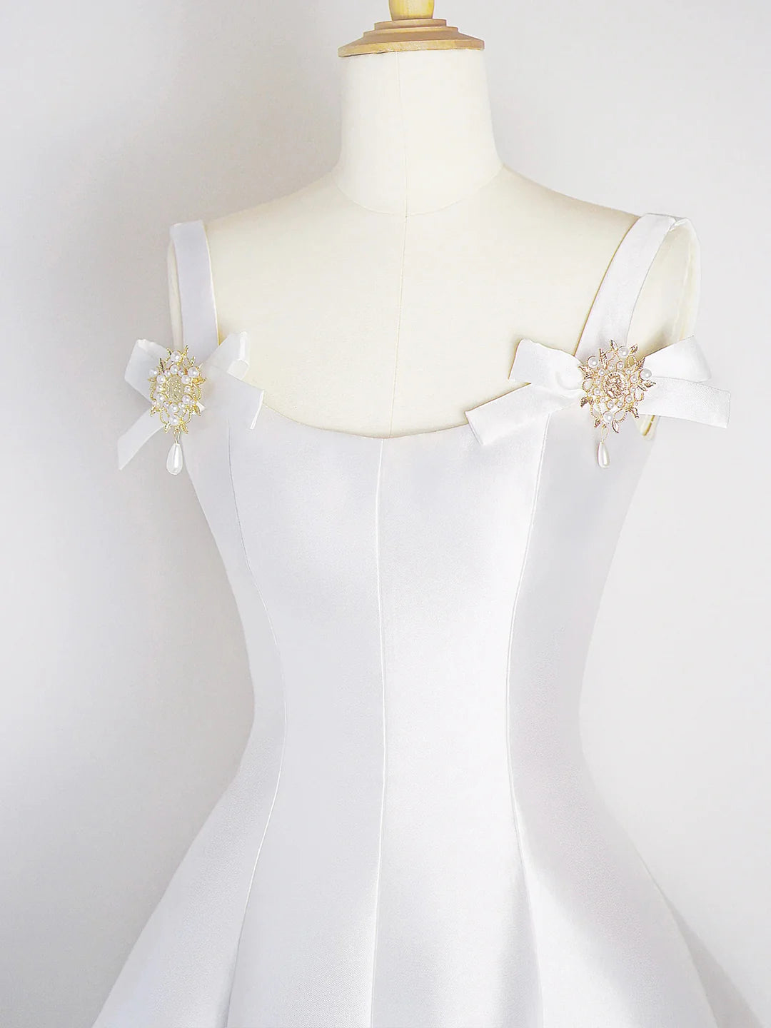 Simple A-Line White Satin Short Prom Dress White Satin Short  Evening Party Dress