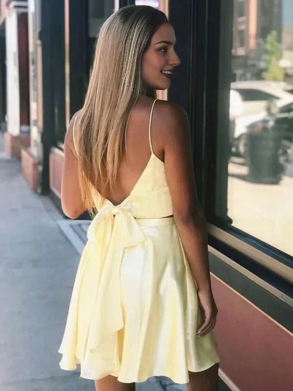 Simple A Line V Neck Two Pieces Backless Yellow Short Prom with Slit Two Piece Yellow Formal Graduation Evening Party Dresses Homecoming Dresses