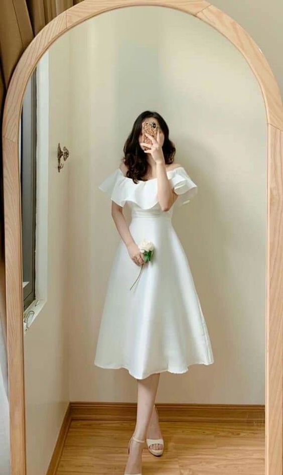 Simple White Knee length A Line Evening Party Dress