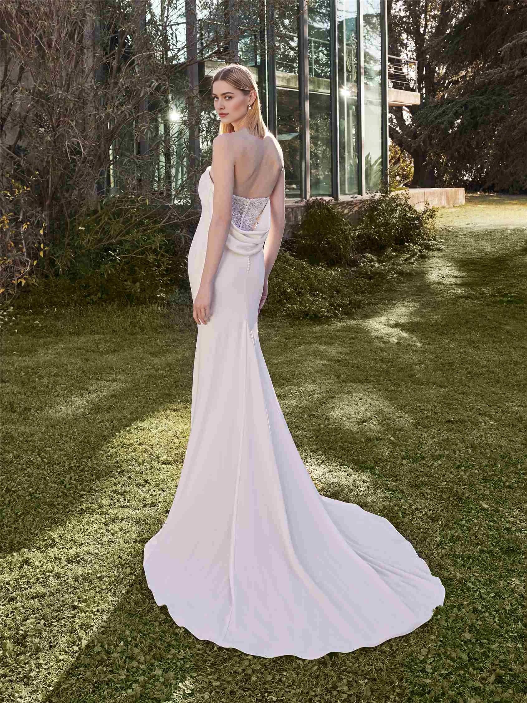 Sophisticated Mermaid Strapless Sleeveless Lace Panel Back Floor Length Wedding Dress