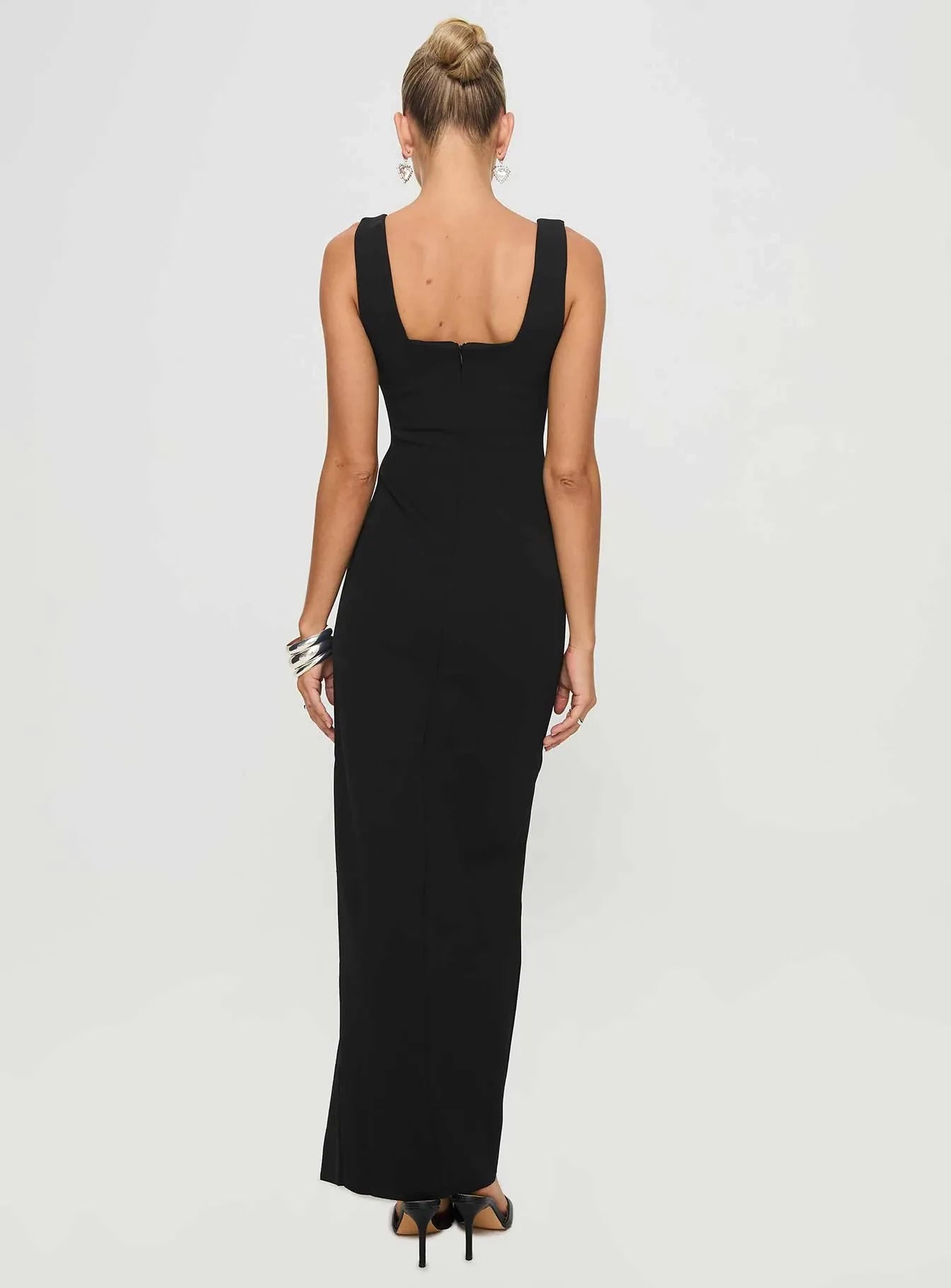 Sophisticated Sheath Square Neck Sleeveless Zipper Back Floor Length Evening Dress