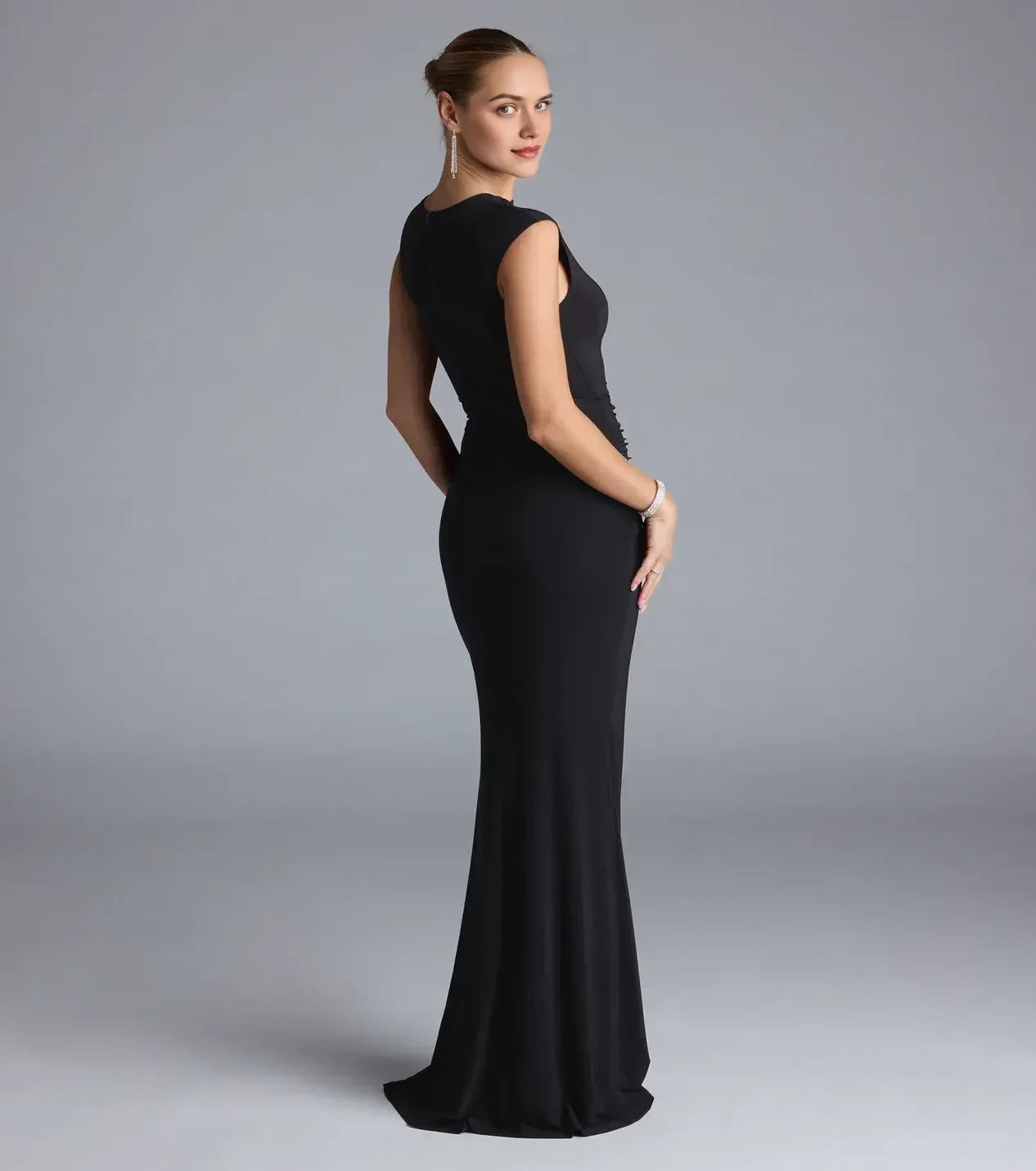 Sophisticated Trumpet Cut Out Neck Cap Sleeve Open Back Floor Length Prom Dress