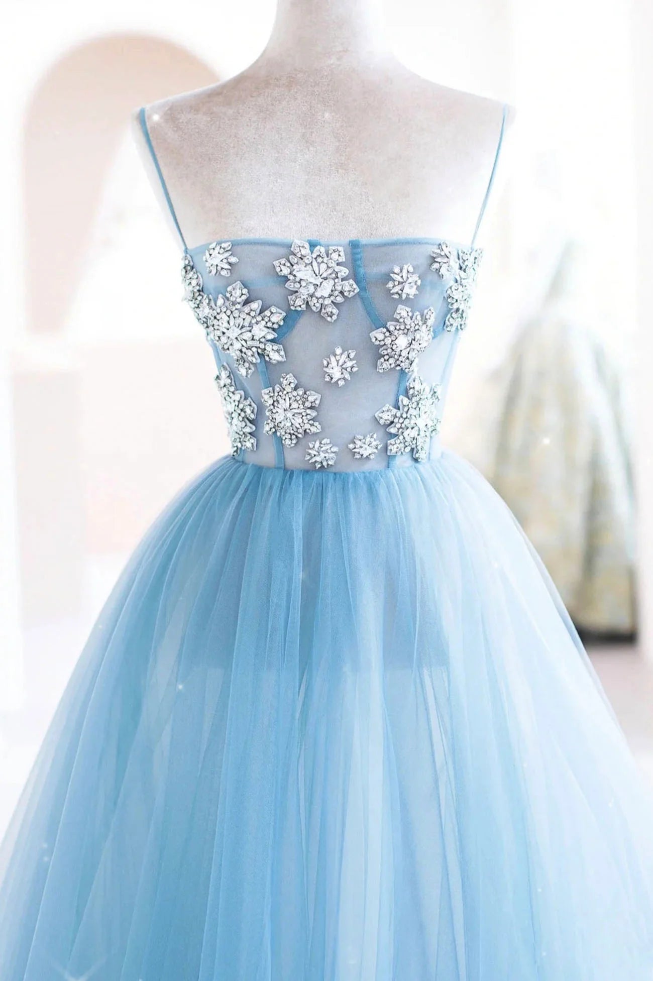 Strap Tulle Beading Blue Spaghetti Long A-Line Prom Dresses Wedding Dress