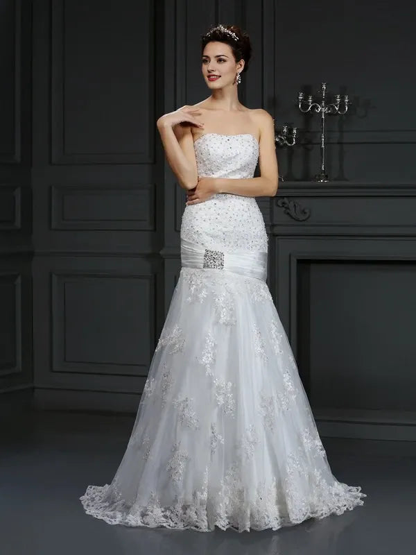 Strapless Sleeveless Sheath Satin Court Train With Applique Wedding Dresses