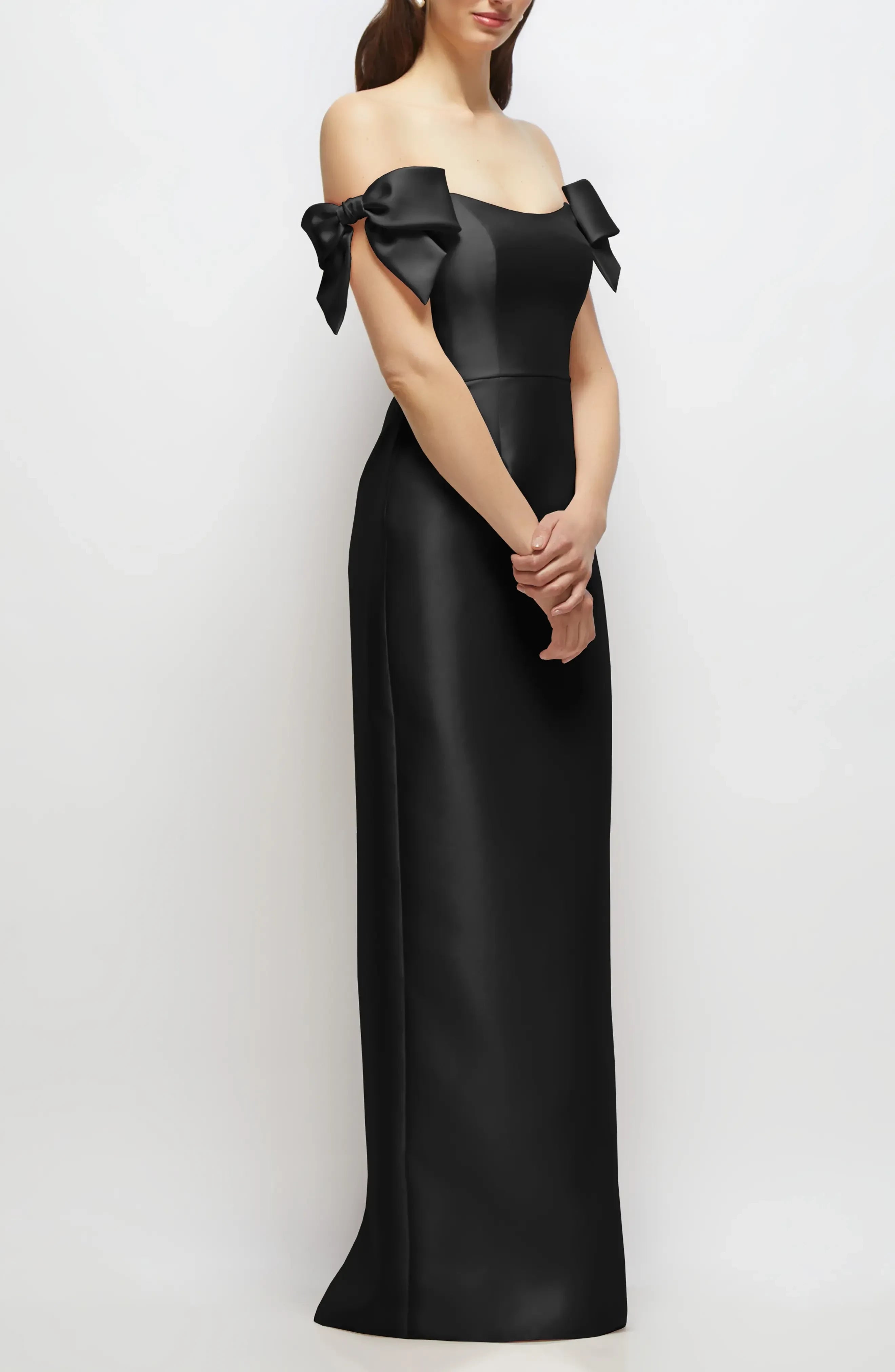 Stunning Sheath Off The Shoulder Bow Sleeve Zipper Back Floor Length Evening Dress