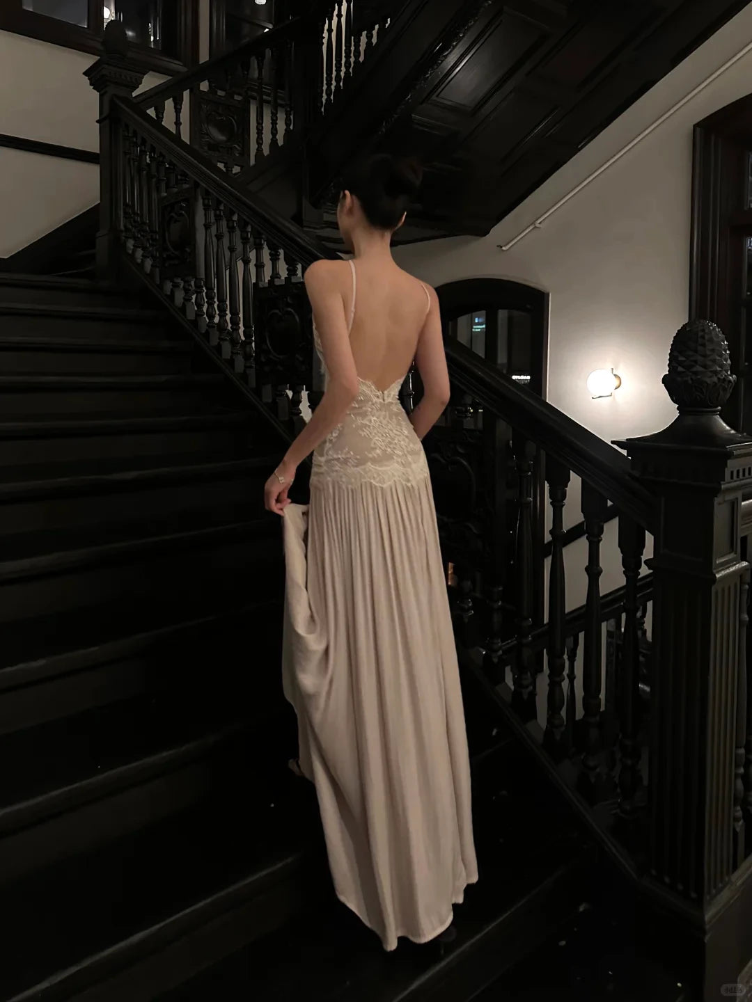 Stunning A Line Halter Lace Satin Open Back Floor length Sleeveless Off-the-shoulder Prom Dress Cocktail Dress Homecoming Dress Evening Dress