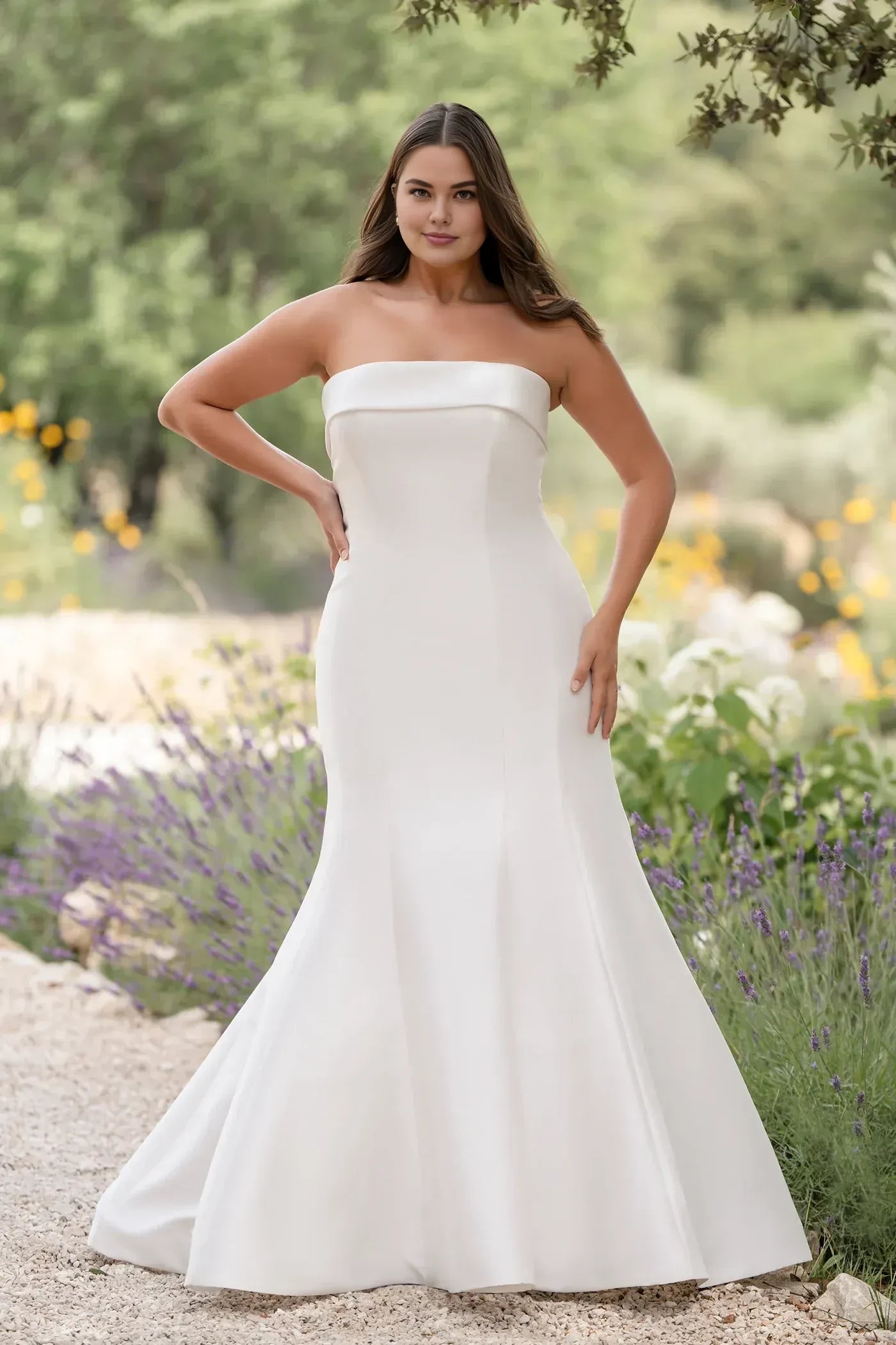 Stylish Plus Size Trumpet Strapless Sleeveless Button Back Floor Length Wedding Dress