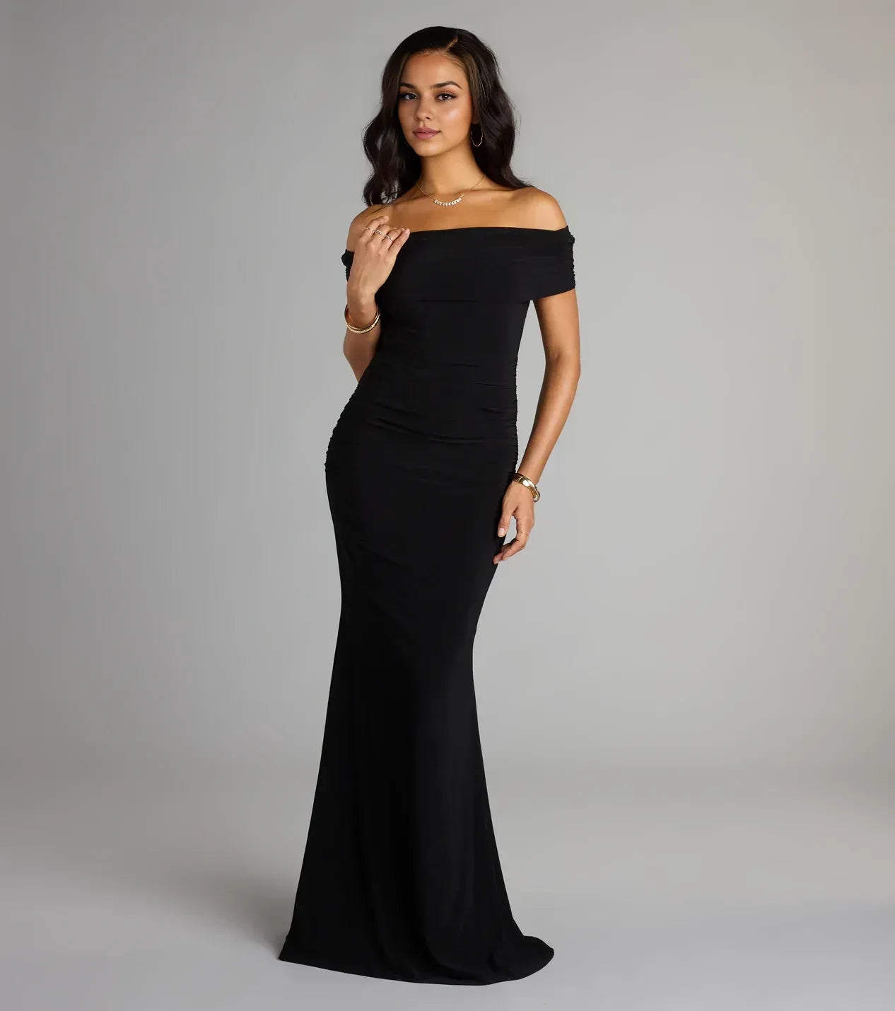 Stylish Trumpet Off Shoulder Short Sleeve Cut Out Back Floor Length Prom Dress