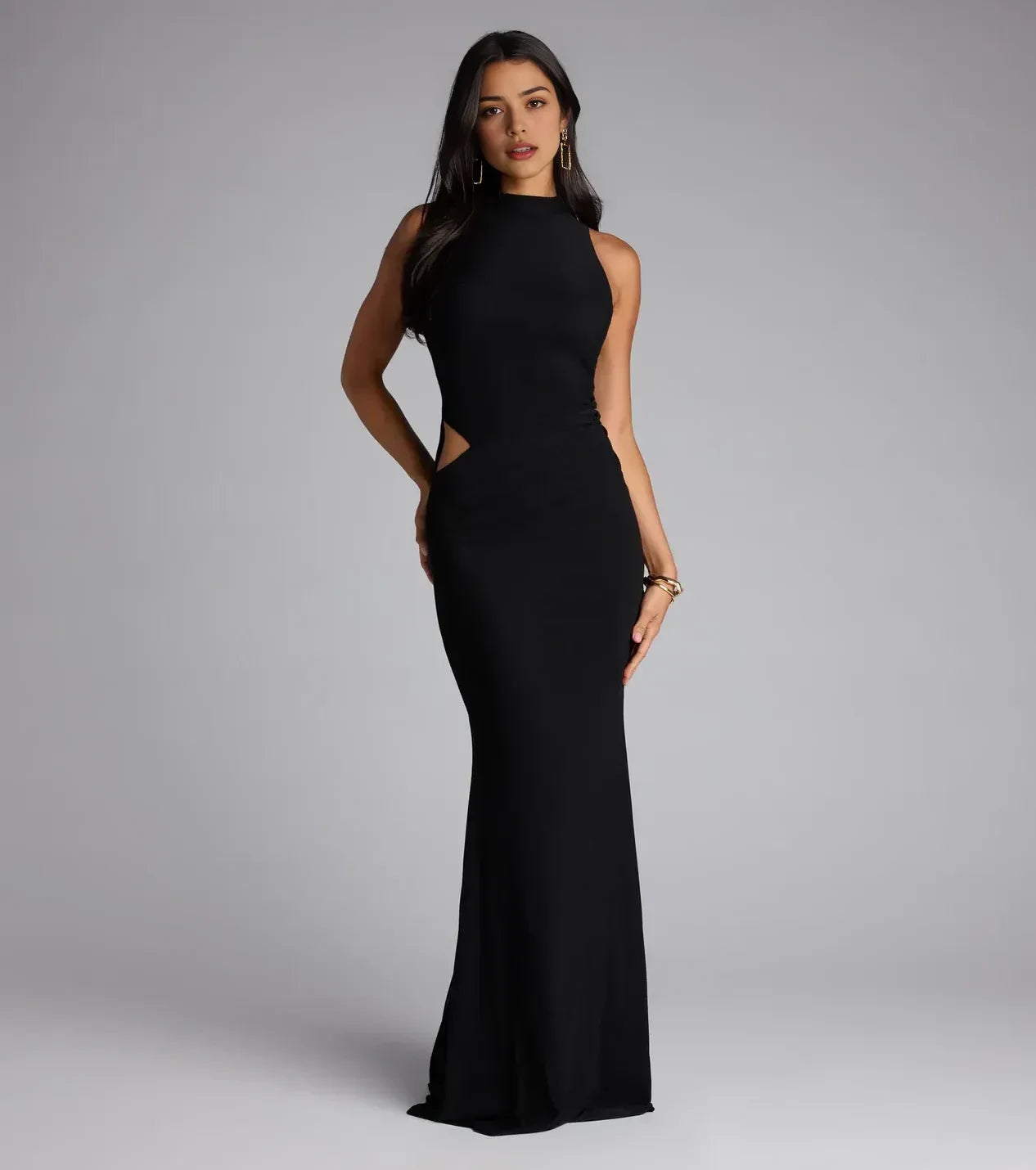 Sultry Trumpet Mock Neck Sleeveless Cut Out Back Floor Length Prom Dress