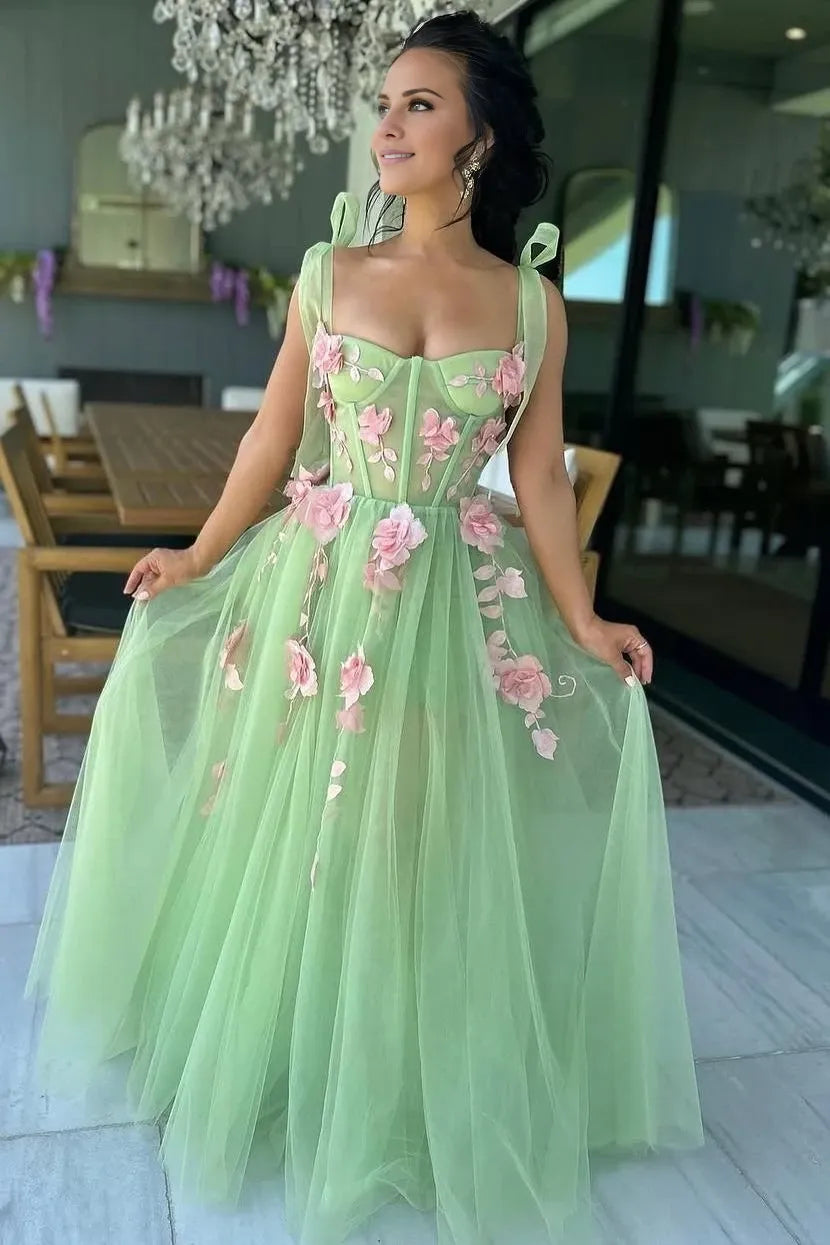 Sweet Green Tulle A-Line Floor-Length Lace-Up Back Straps Sleeveless Appliques Tulle Long Party Dresses Homecoming Dress Prom Dress