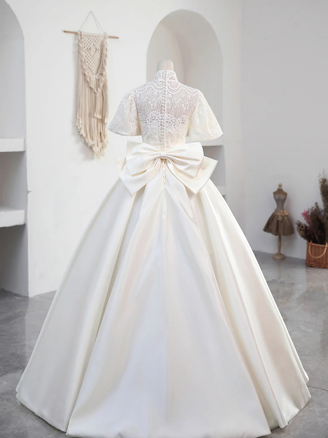 Sweetheart Neck Satin Long Beautiful Prom Dress with Detachable Lace Top White Formal Wedding Dress Wedding Dresses