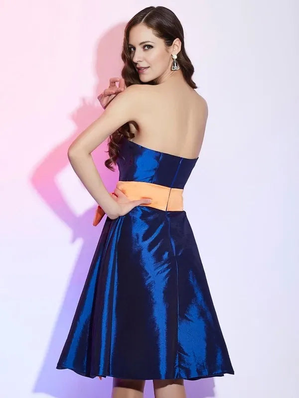 Taffeta Strapless Sleeveless Knee-Length With Belt Party Dresses