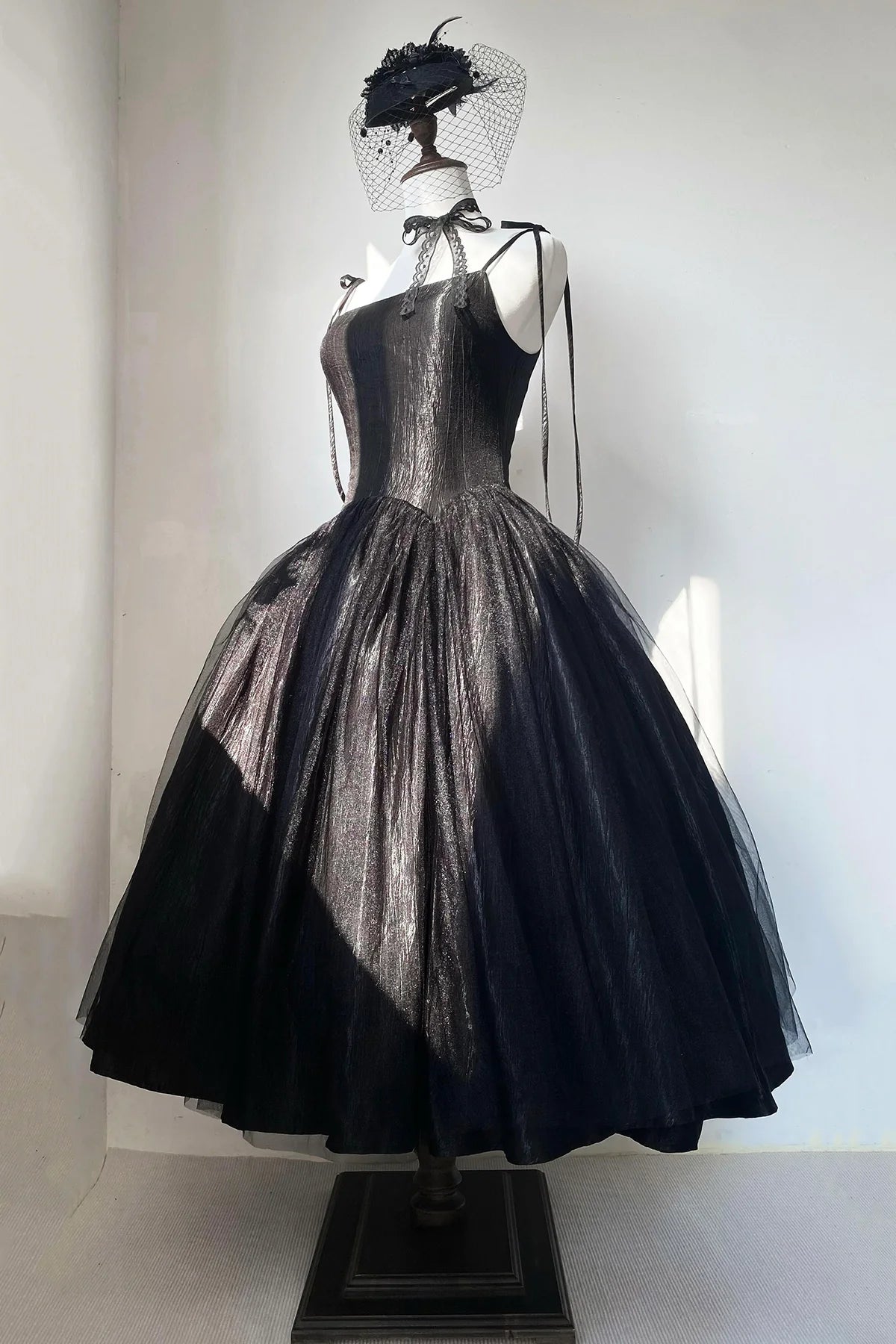 Tea Length Black Spaghetti Strap Tulle  Prom Dress Black A-Line Party Dress
