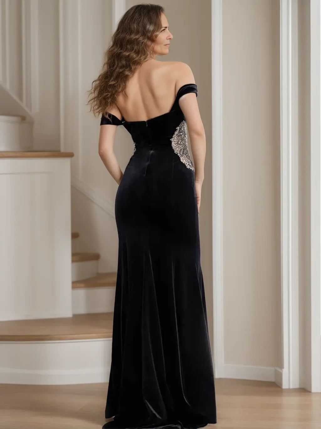 Trendy Formal Sheath V-Neck Velvet Sleeveless Floor-Length With Beaded Applique Mother of the Bride Dresses