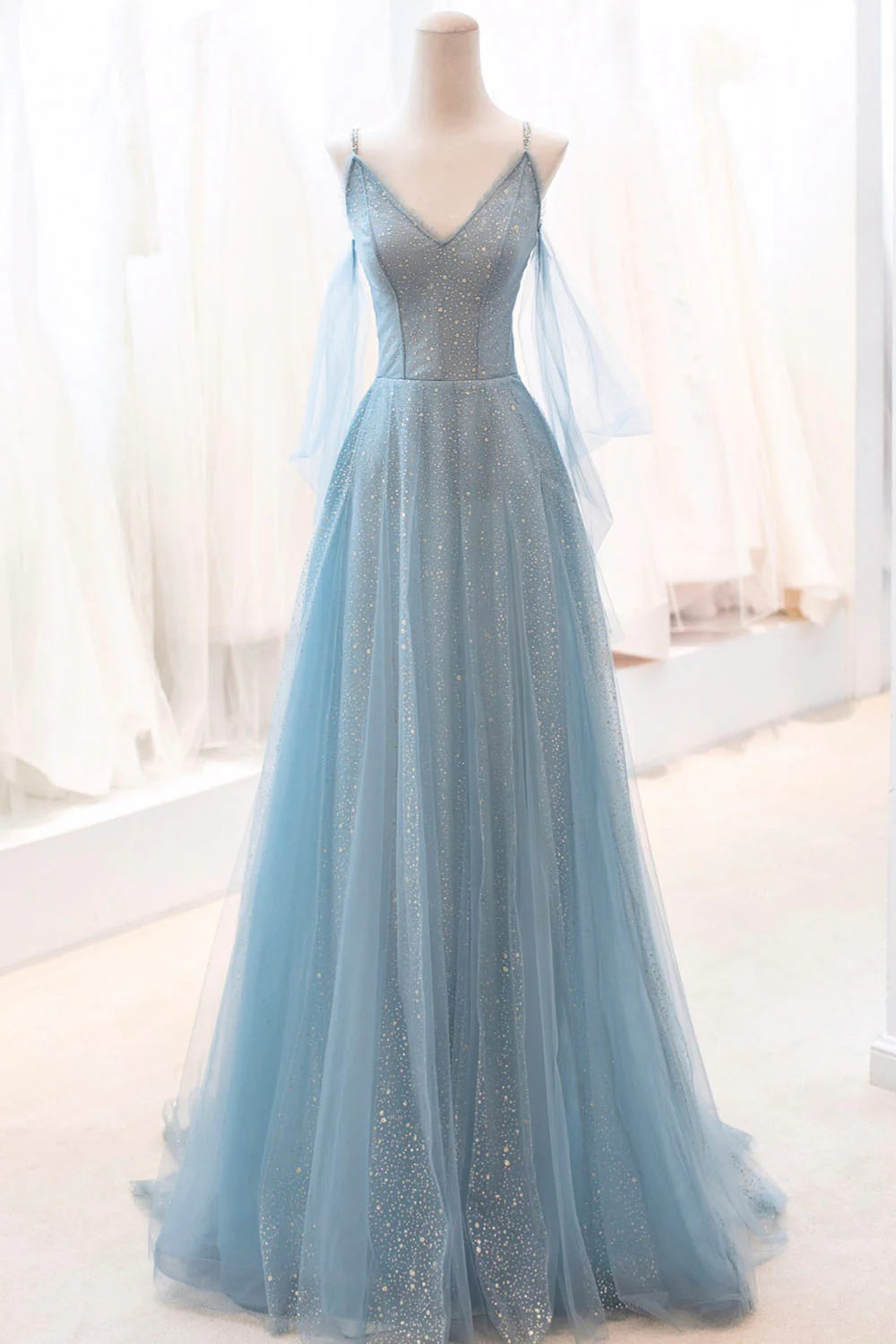 V-Neck Blue Spaghetti Strap Tulle Long Prom Dress Evening Party Dress