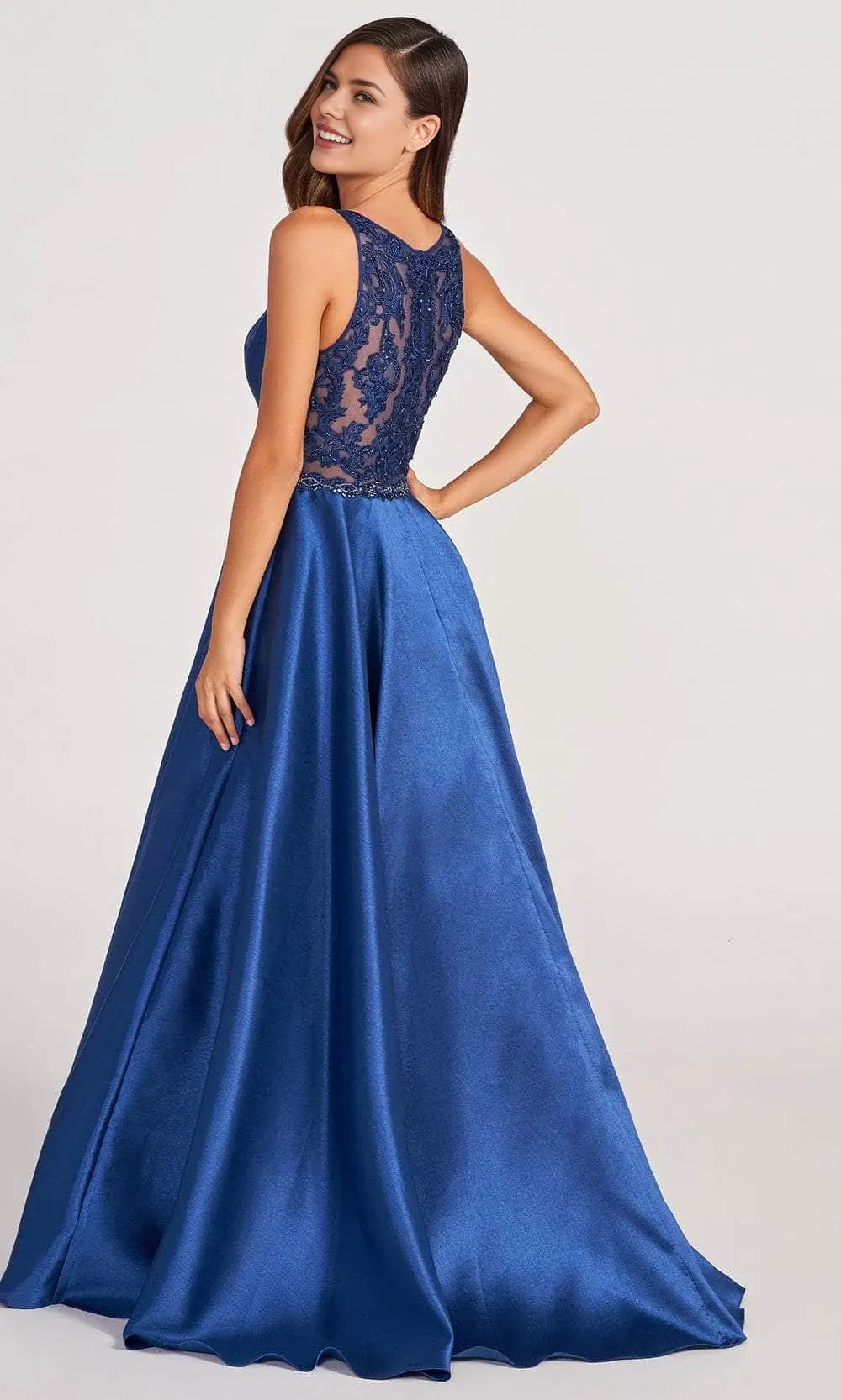 V-Neck Sleeveless A-Line Charming Off the shoulder Floor Length Prom Dress Hot Sale For Adults