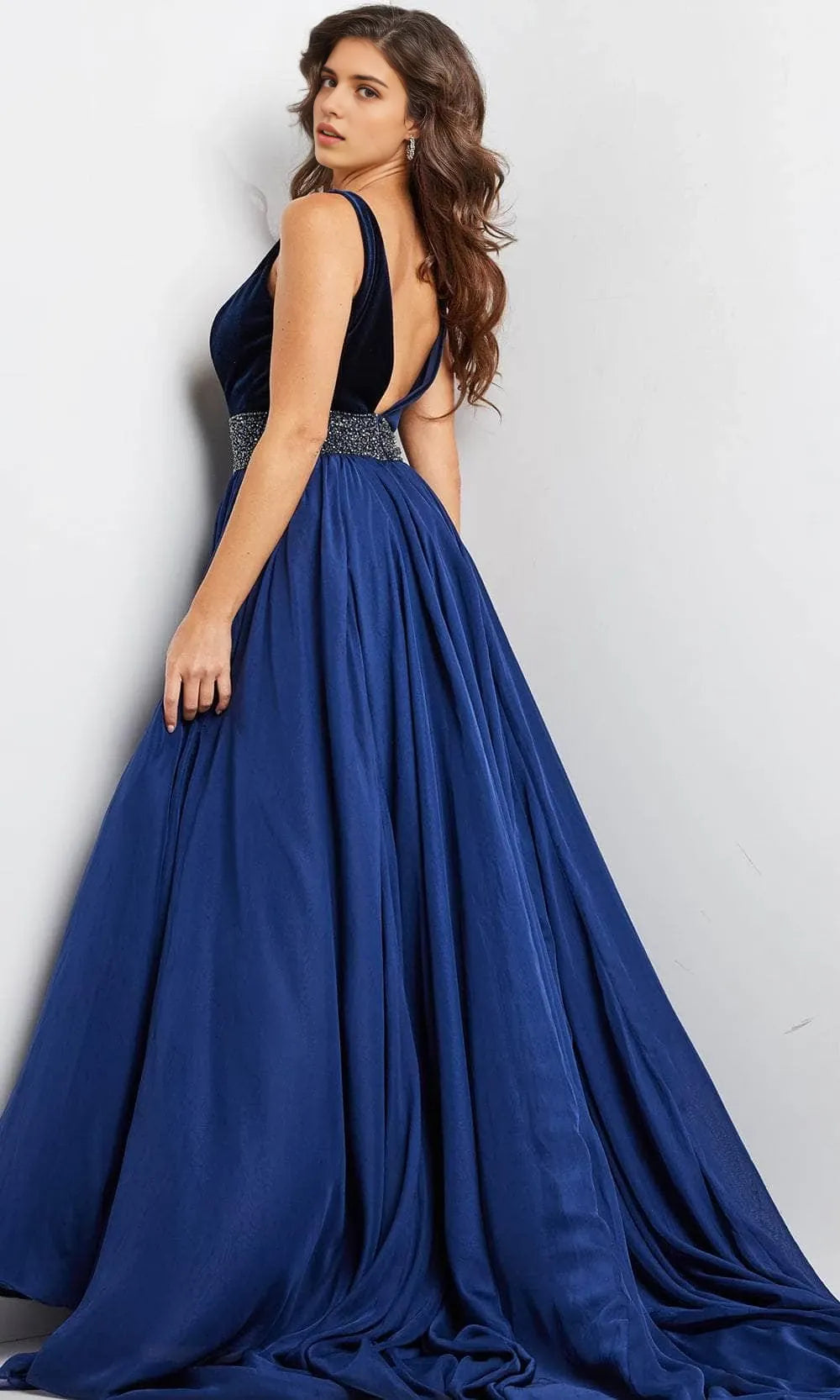 V-Neck Sleeveless A-Line Vintage Off the shoulder Floor Length Prom Dress Hot Sale For Ladies