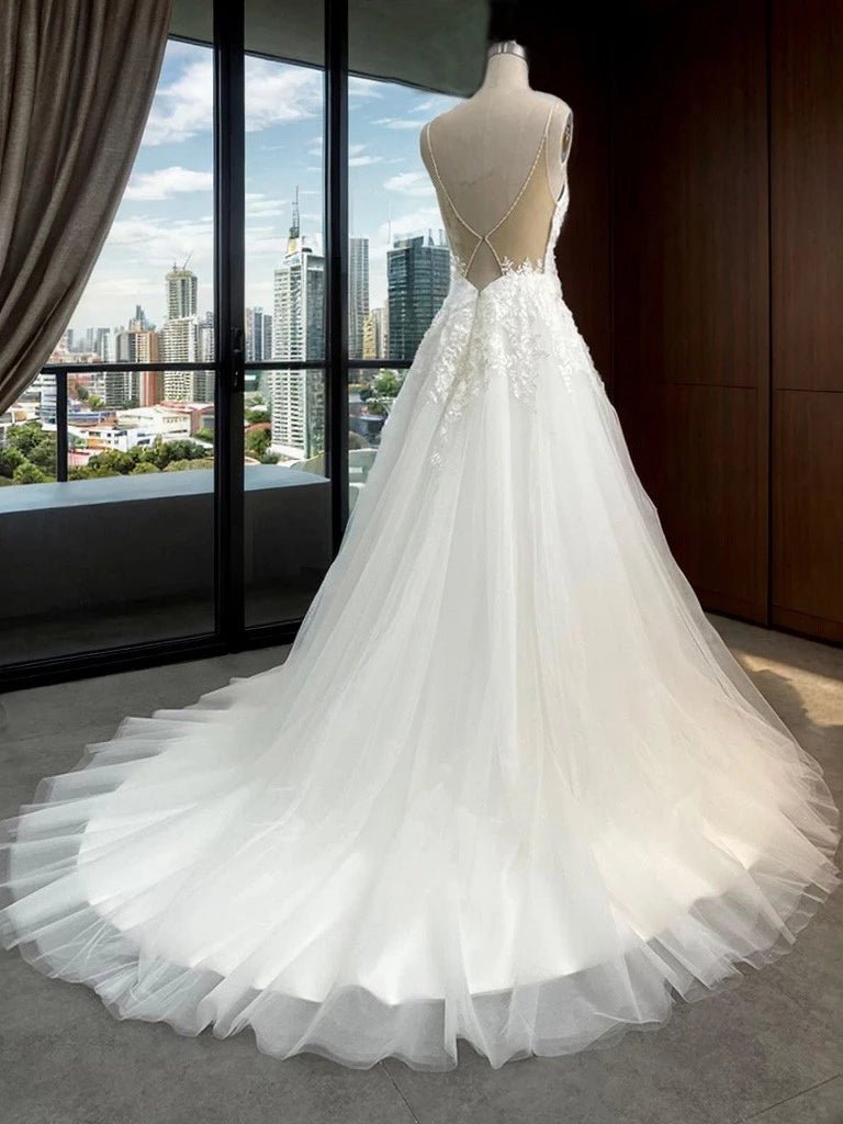 V-neck Sleeveless Princess Tulle Applique Chapel Train Wedding Dresses