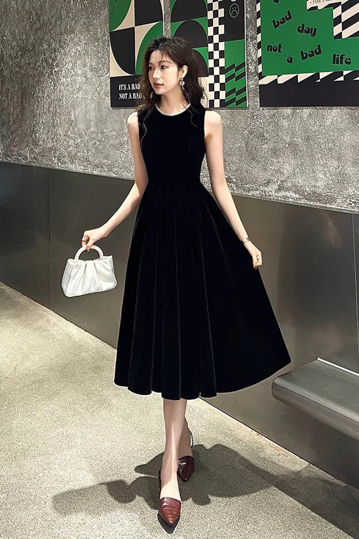 Velvet Pearl Black Short Party Dress Lovely A-Line Evening Dress