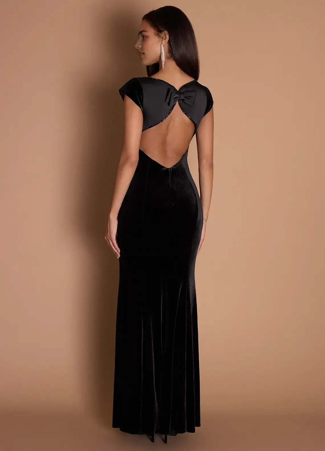 Velvety Trumpet Boat Neck Cap Sleeve Bow Back Floor Length For Adults Prom Dress