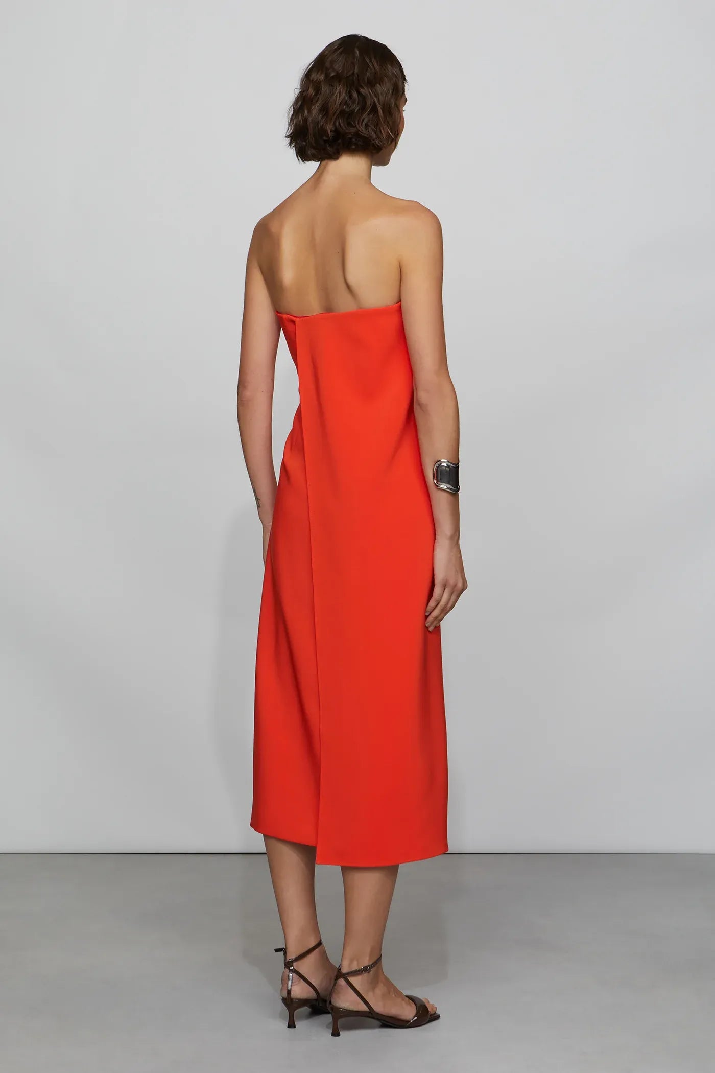 Vibrant Shift Strapless Sleeveless Open Back Midi Length For Ladies Prom Dress