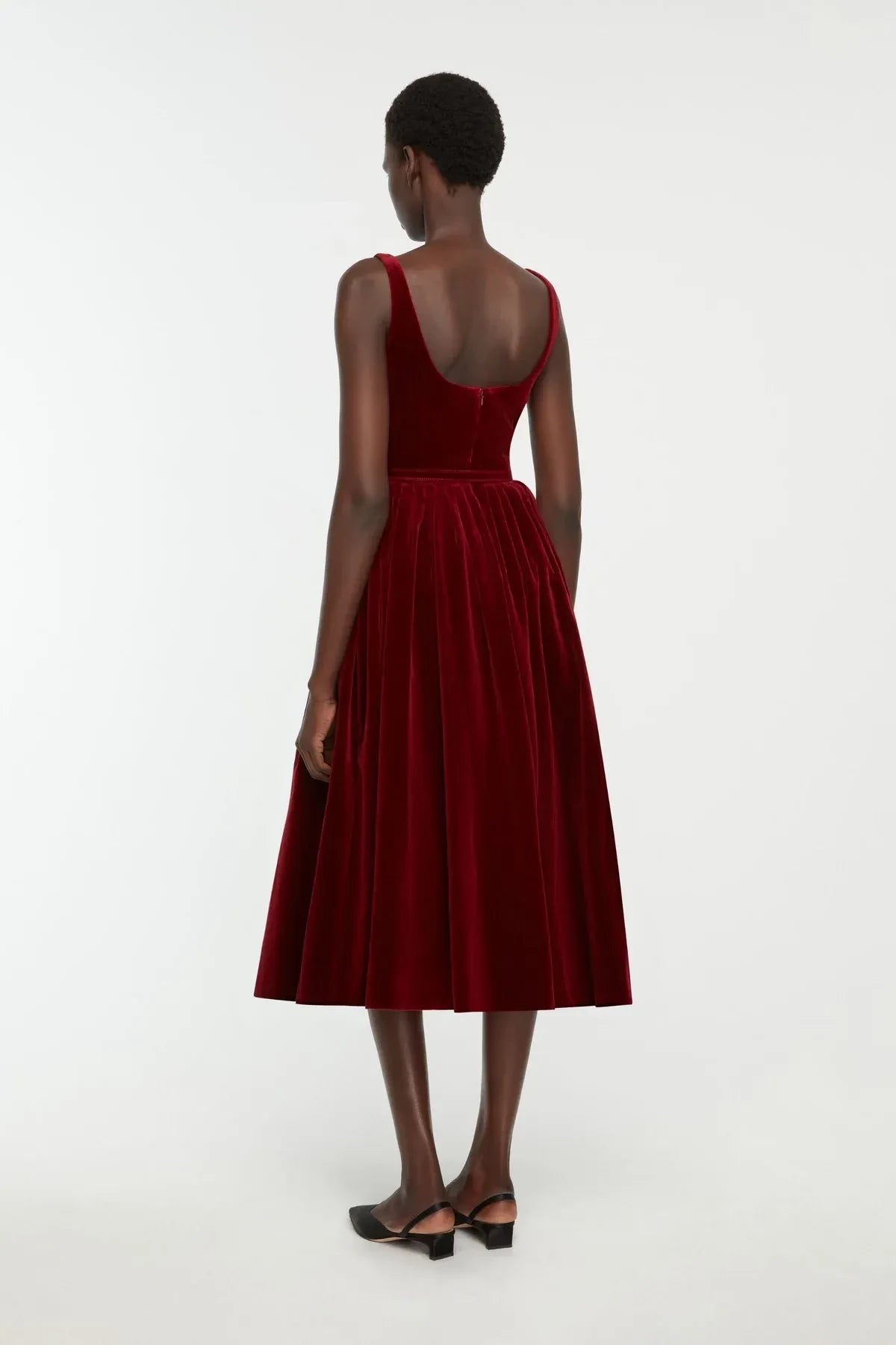 Vintage Inspired A Line Square Neck Sleeveless Back Zip Midi Length Prom Dress