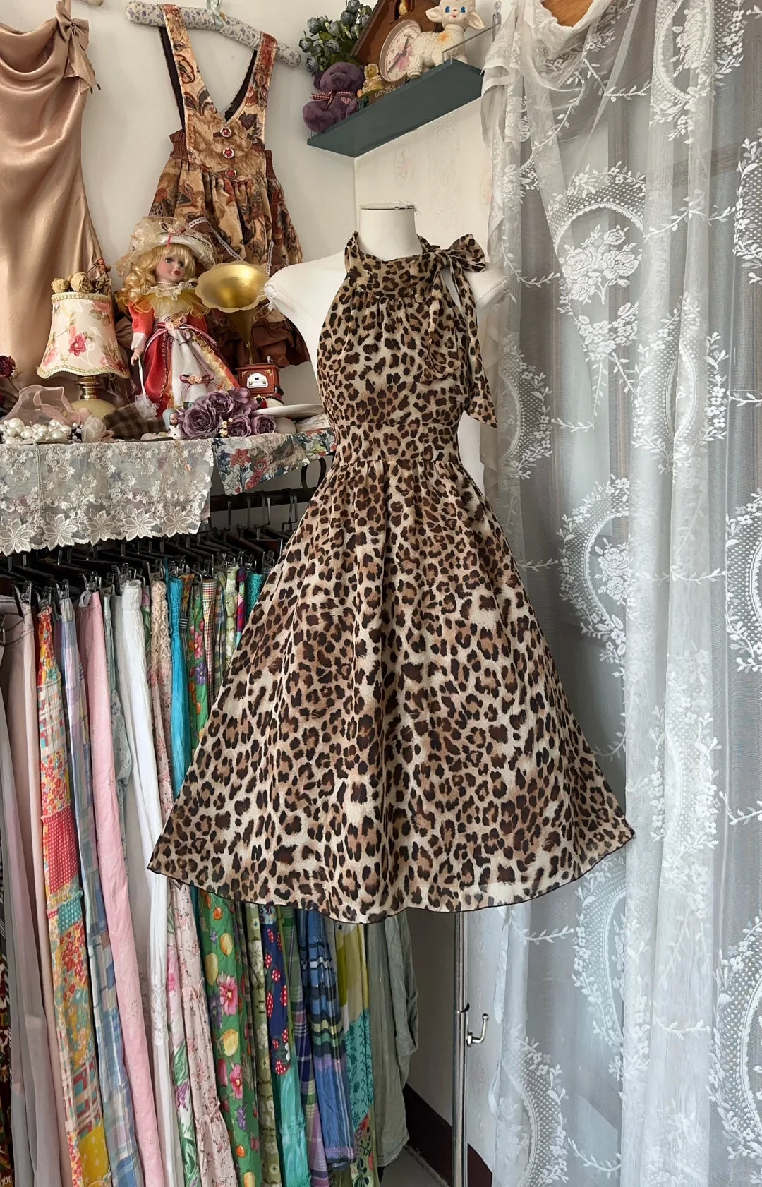 Vintage Leopard Print Halter Dress Design A-Line Short Prom Dress Party Dress Cocktail Dress Homecoming Dress Evening Dress