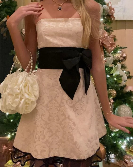 Vintage Light Champagne Strapless Sleeveless Off-the-shoulder Short Prom Dress Cocktail Dress Evening Dress Party Dress Homecoming Dress