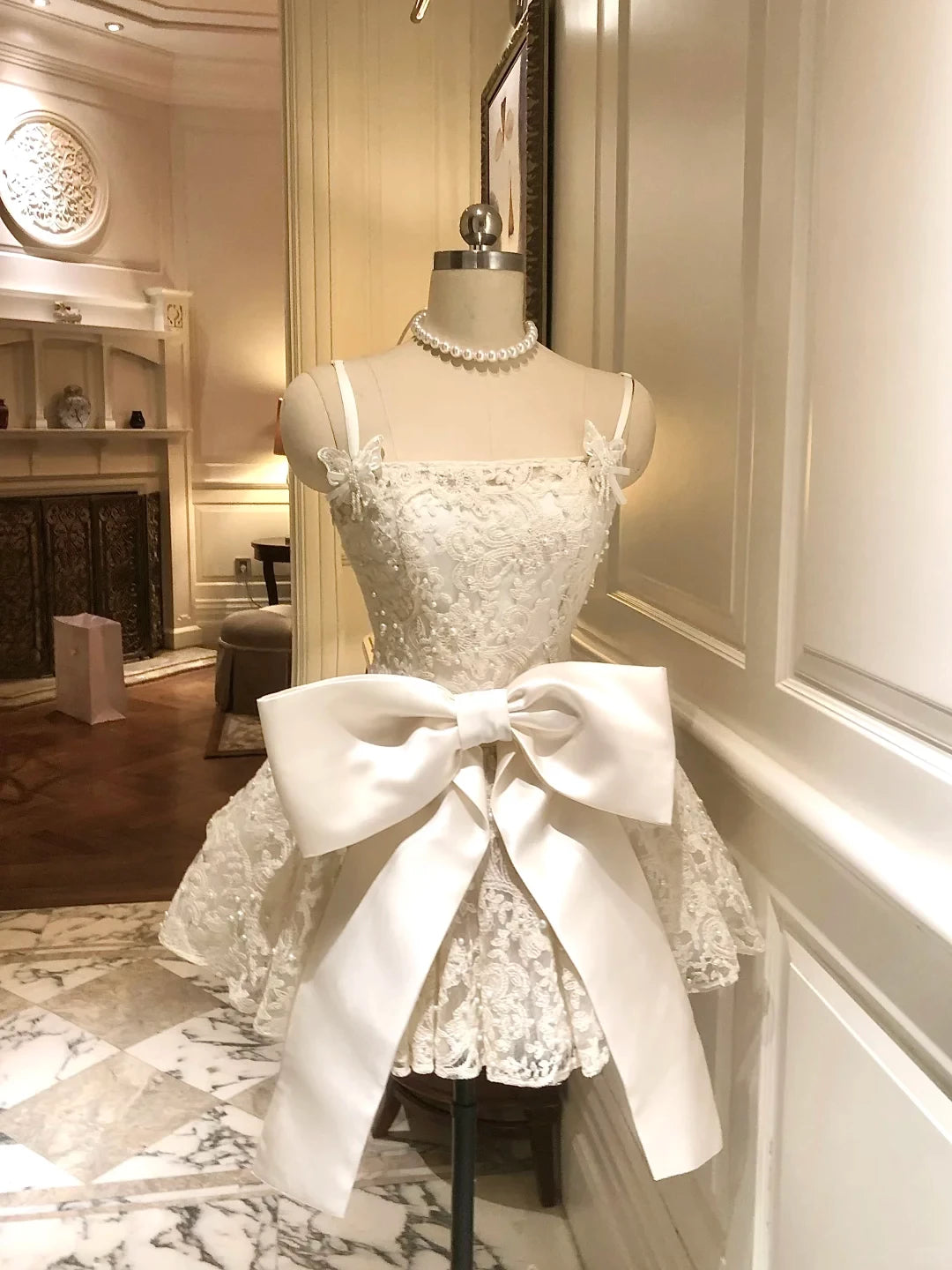 White A Line Sleeveless Spaghetti Strap Pearl Lace Back strap Short Prom Dress Cocktail Dress Homecoming Dress Evening Dress Party Dress