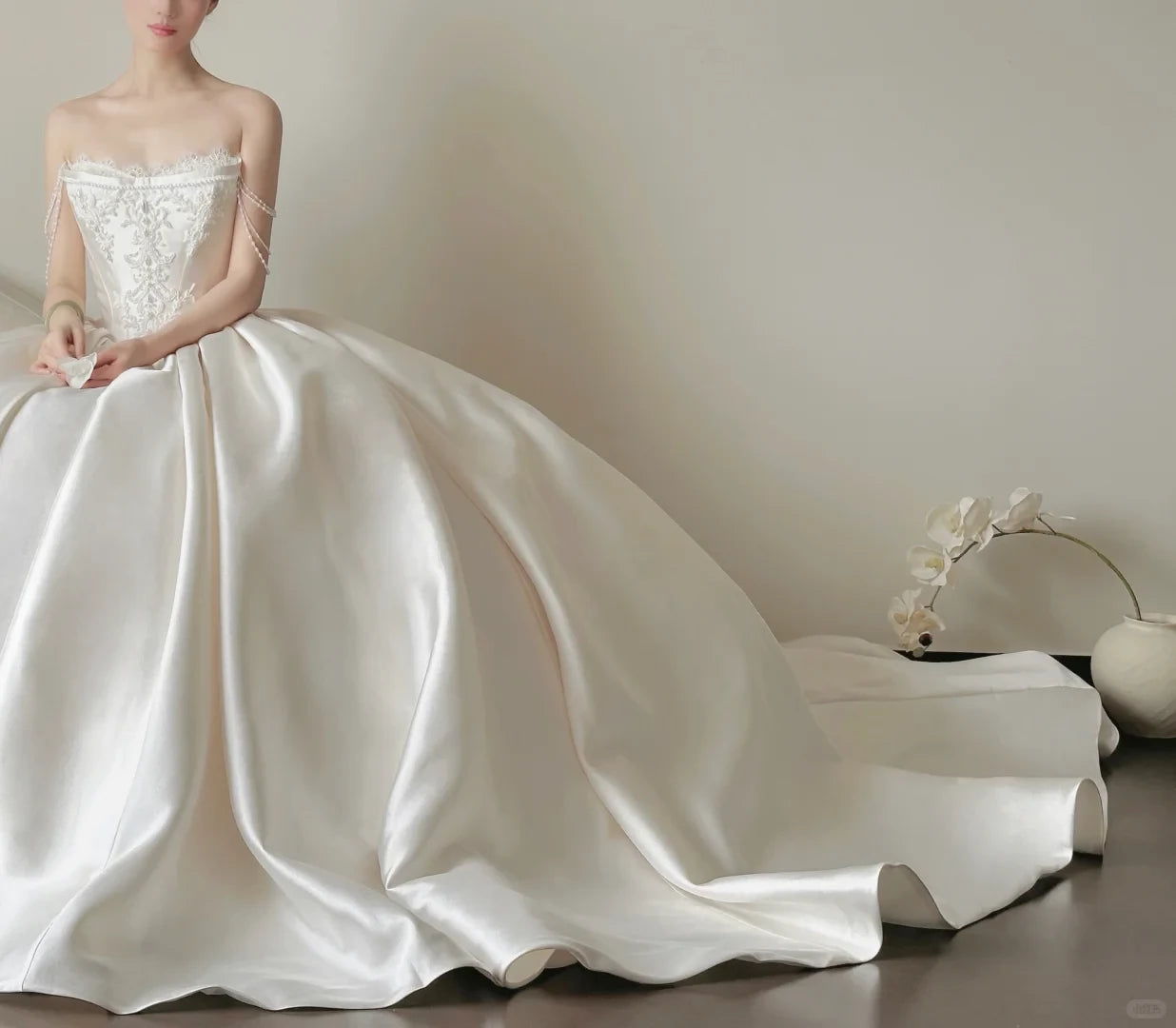 White Pearl Ball Gown Strapless Appliques Satin Long 16th Floor length Sleeveless Off-the-shoulder Prom Dress Cocktail Dress Homecoming Dress Evening Dress Wedding Dresses