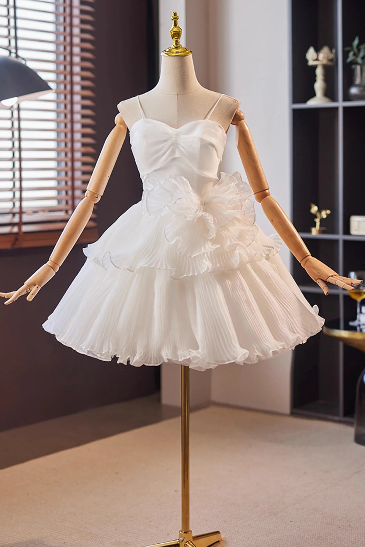 White Tulle Lace-up Short Prom Dress Cute A-Line Homecoming Party Dress